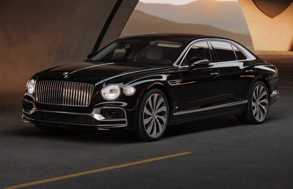 Rent Auto Bentley Flying Spur in Dubai photo 01 | VERADRIVE